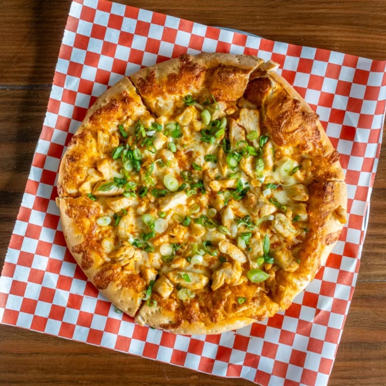 Buffalo Chicken Pizza Delight